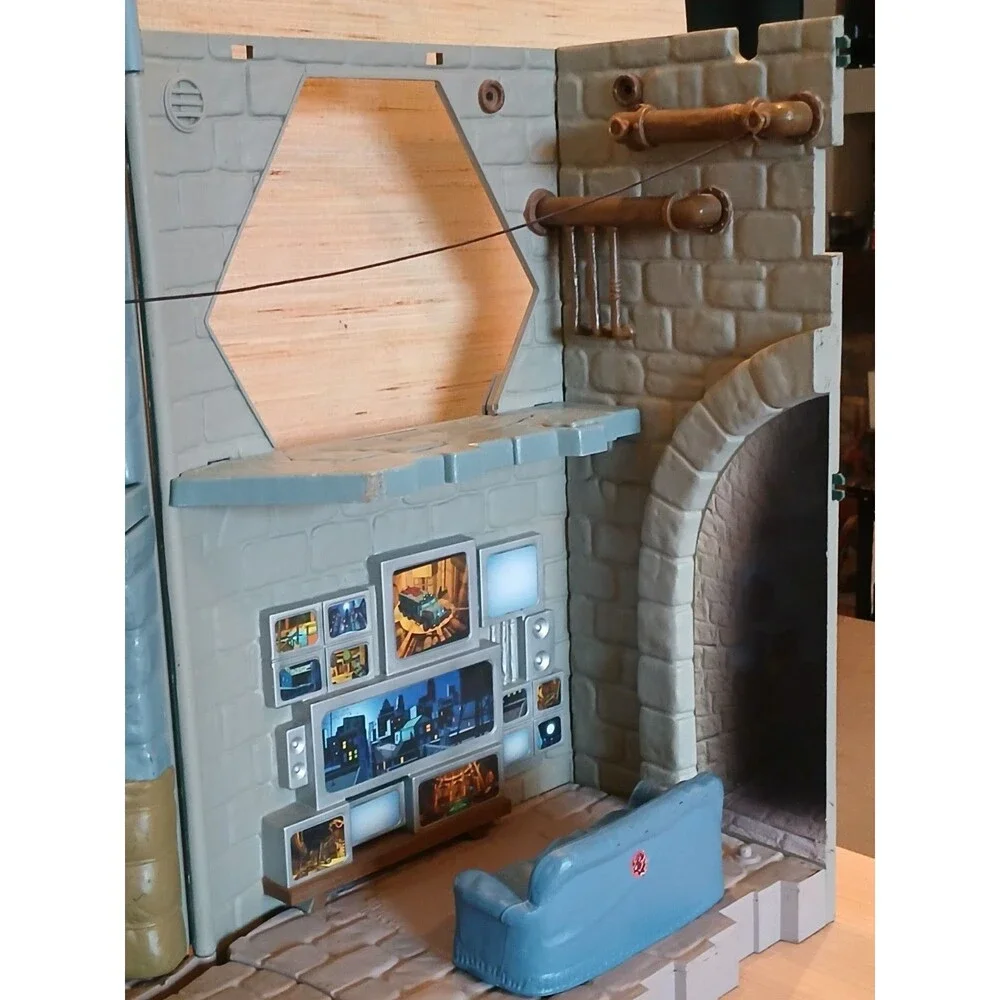 PLAYMATES VINTAGE TMNT Ninja Turtles Sewer Lair Playset 2003